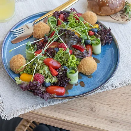 B&B Adamo & Relax 4*